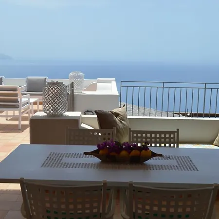 Orizzonte Relais Villa Leni Exterior photo
